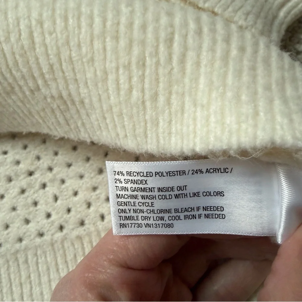 Universal Thread Cream Quarter Zip Knit Sweater - Size Large